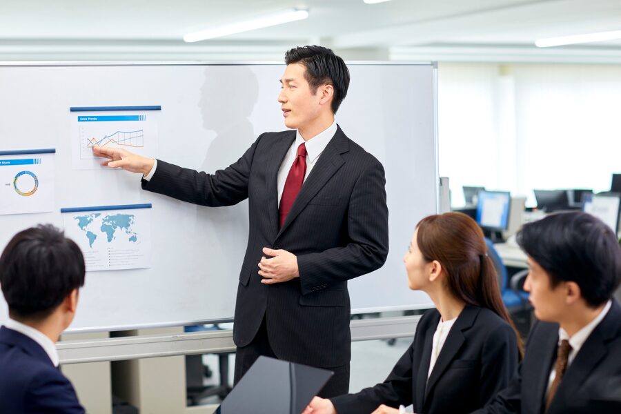 物販総合株式会社C&J